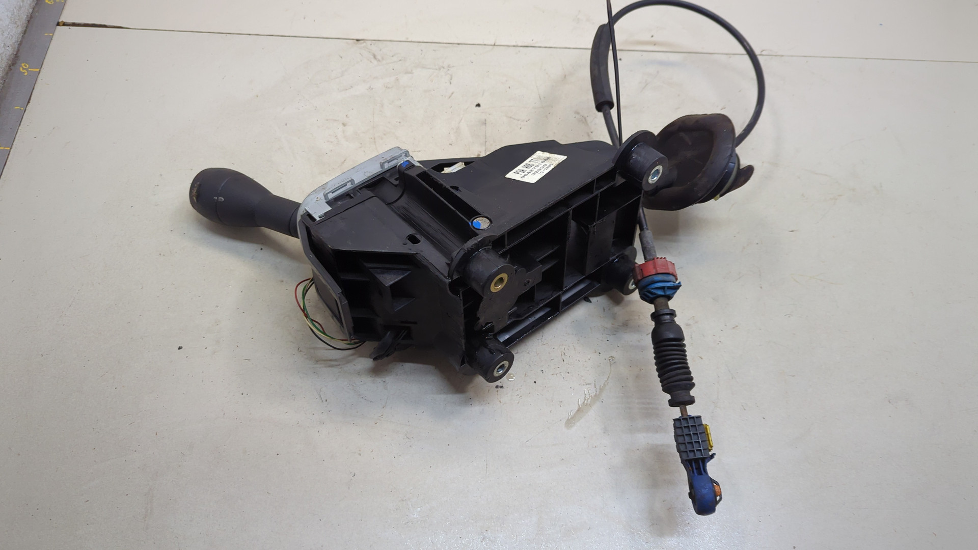 Кулиса МКПП / АКПП