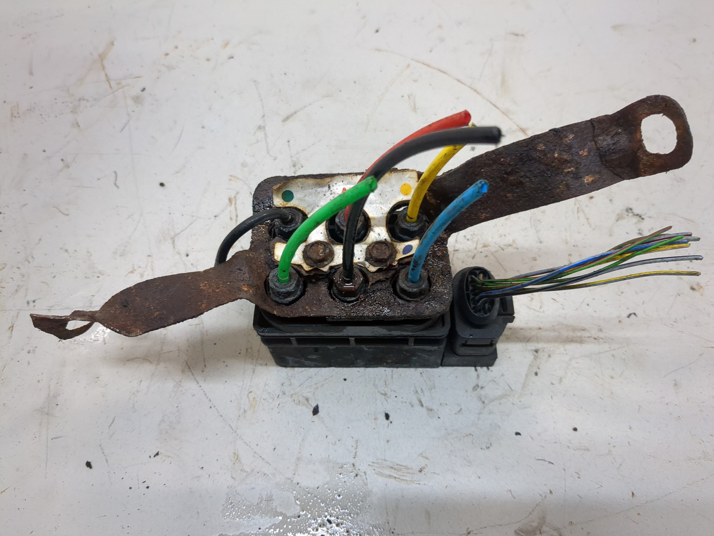 Блок клапанов