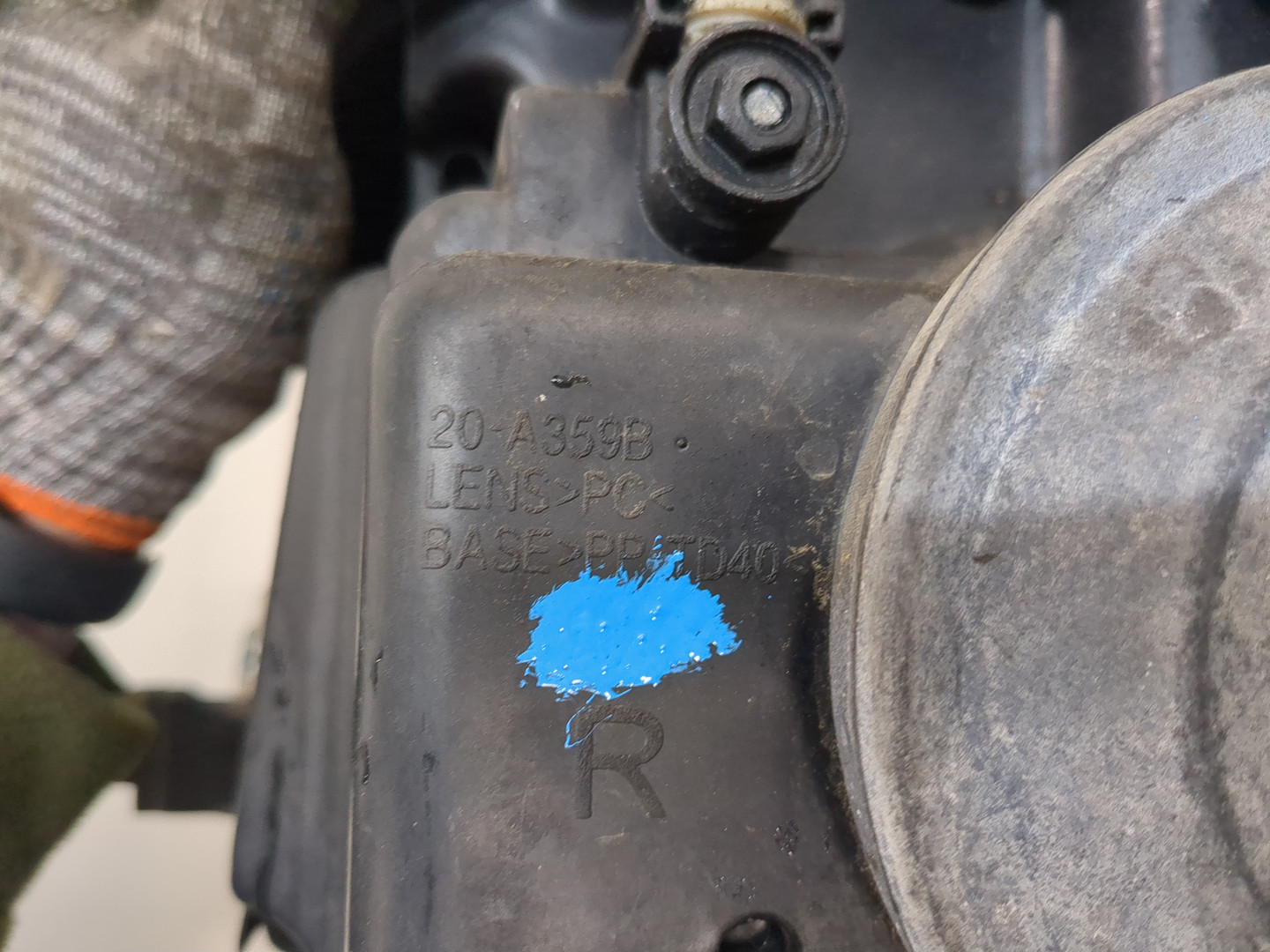 Фара правая