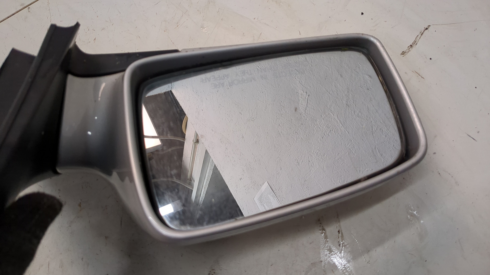 Зеркало левое электрическое