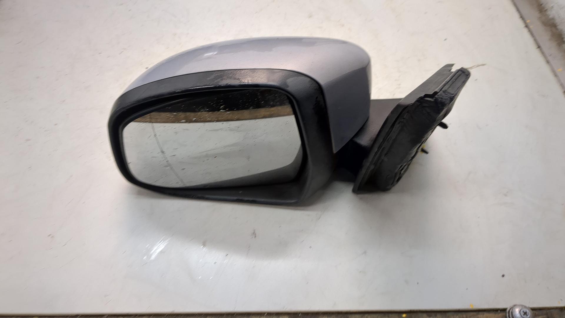 Зеркало левое электрическое