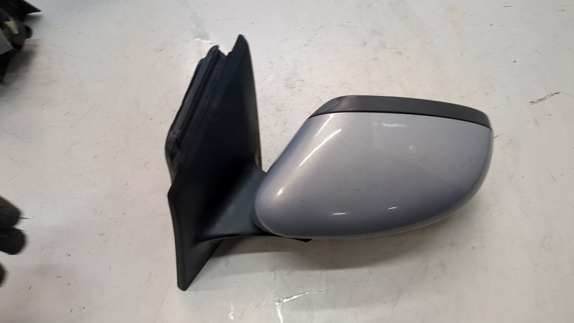 Зеркало левое электрическое