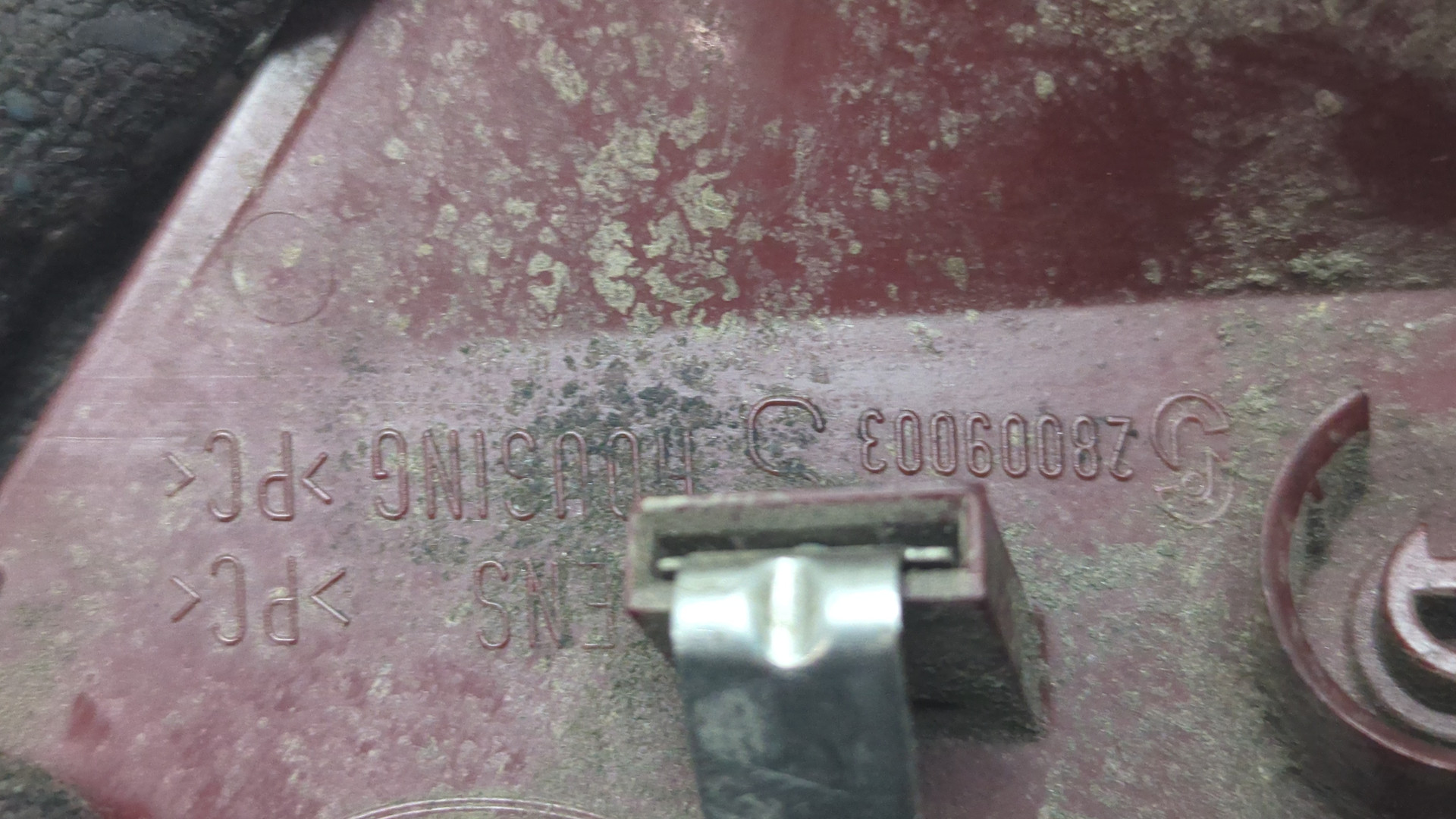 Фара противотуманная левая для KA 1996-2008