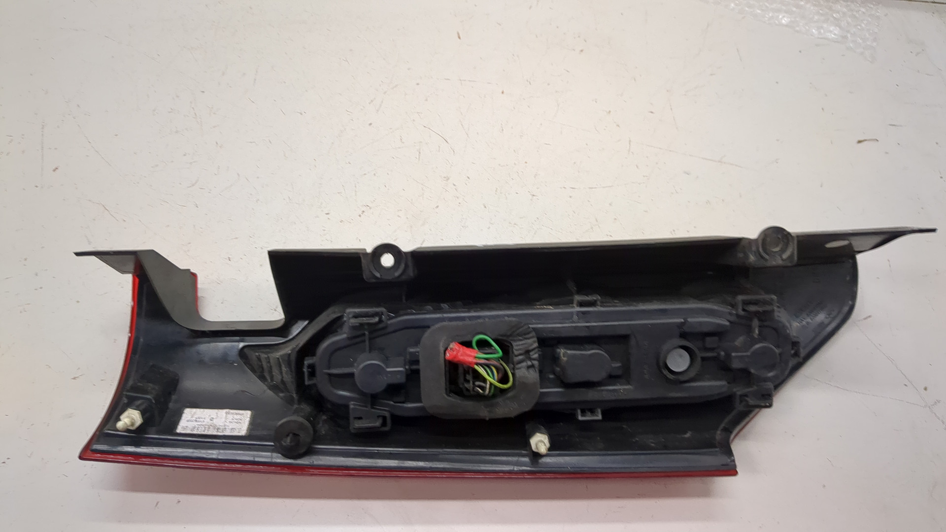 Фонарь задний правый