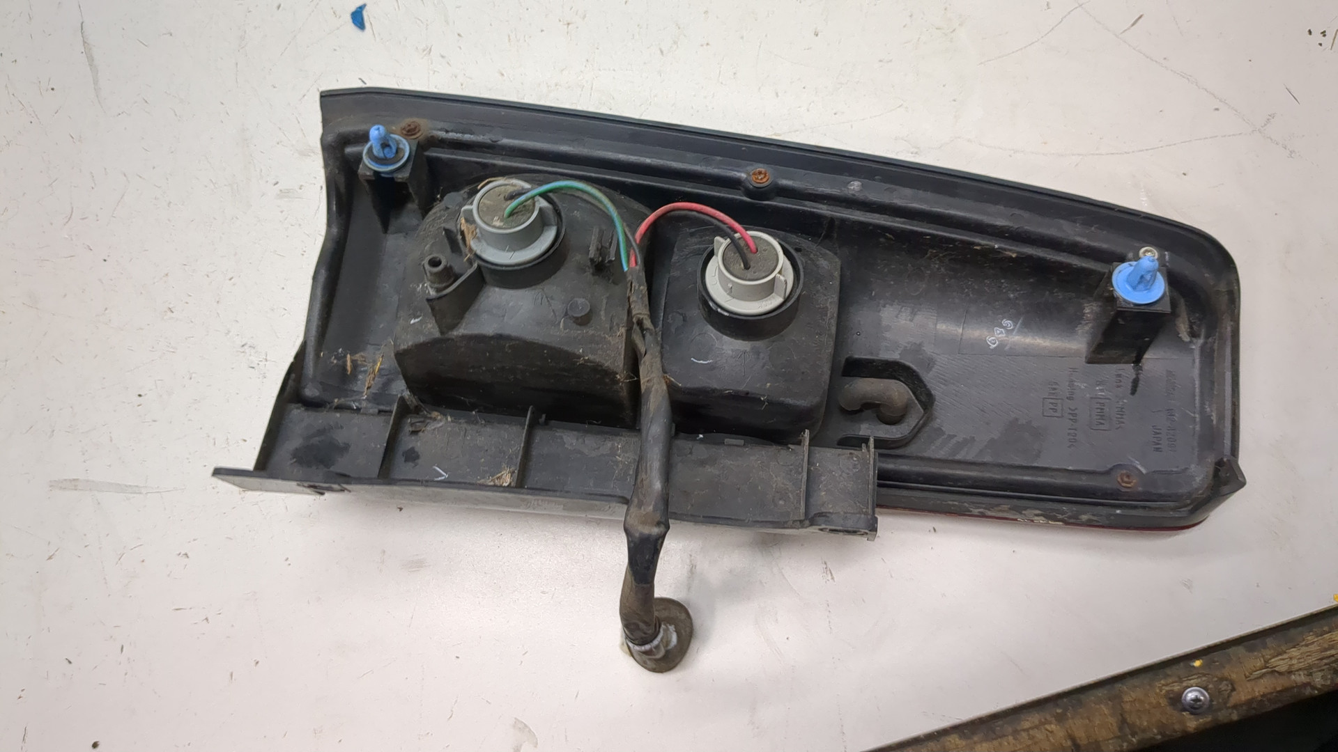 Фонарь задний правый