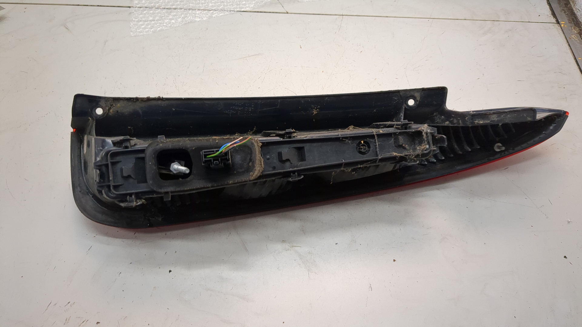 Фонарь задний левый