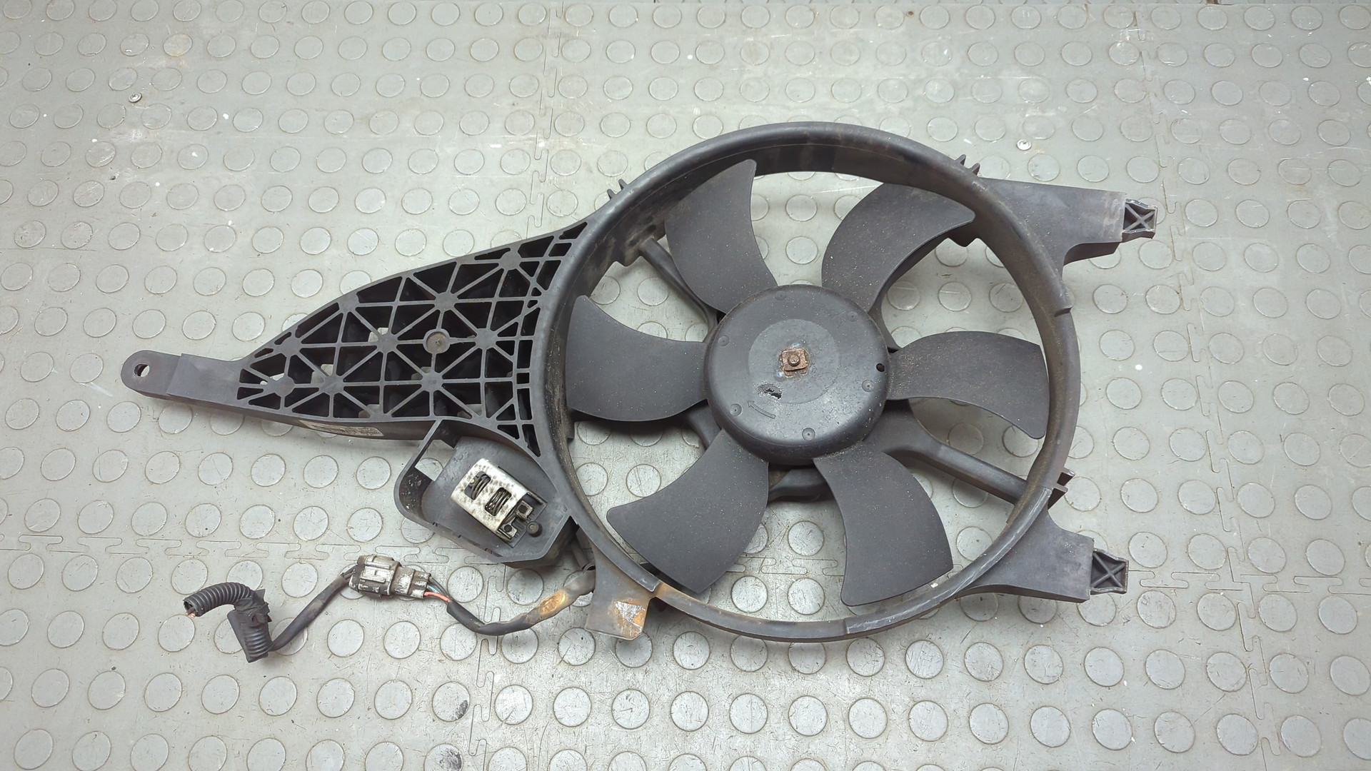 Вентилятор радиатора