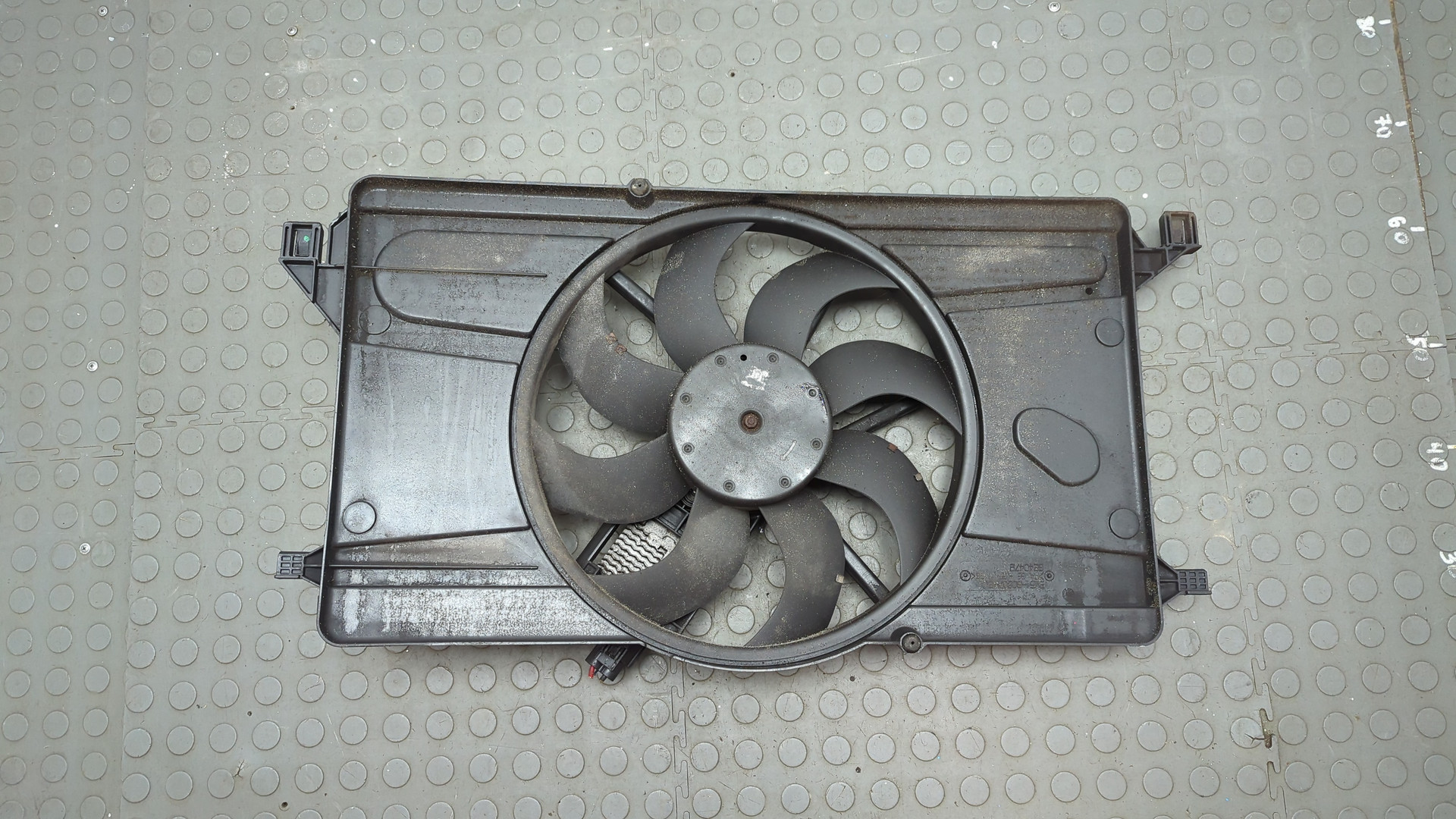 Вентилятор радиатора