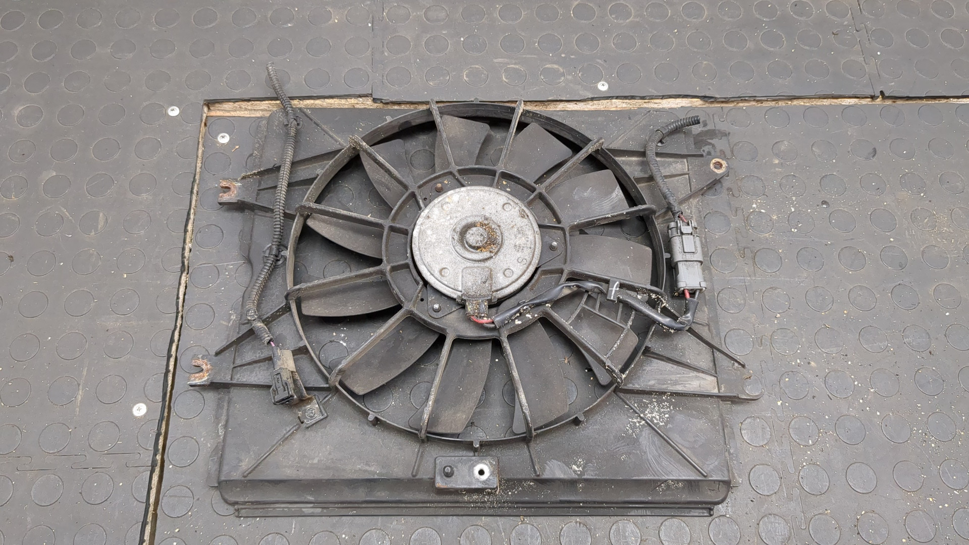 Вентилятор радиатора