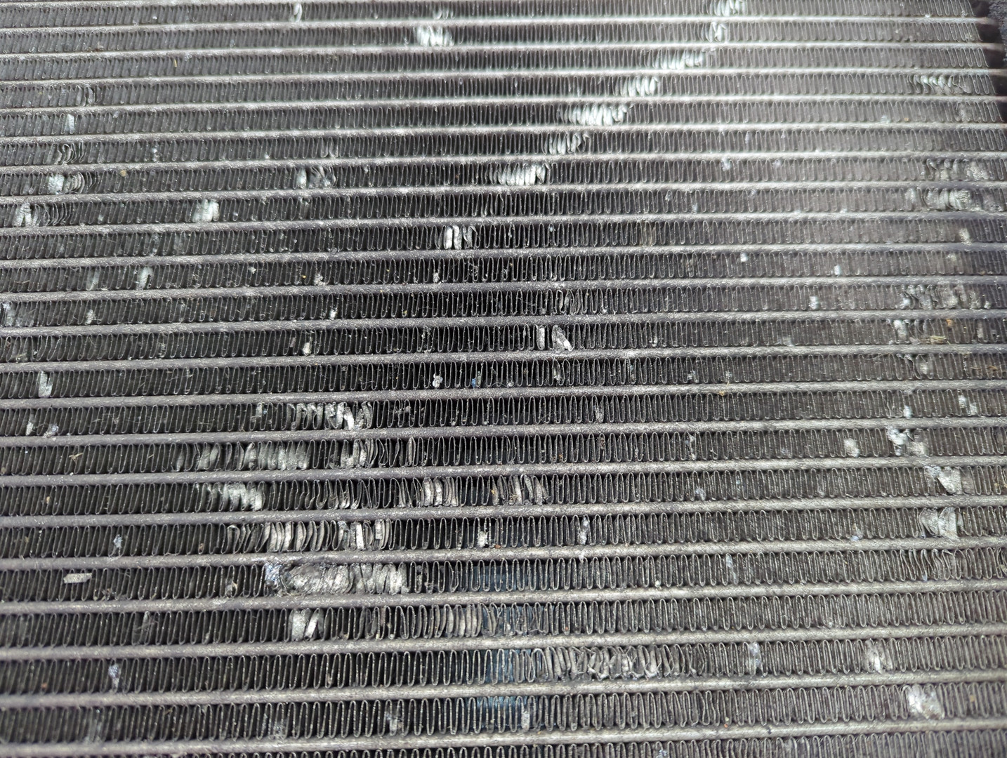 Радиатор охлаждения двигателя основной