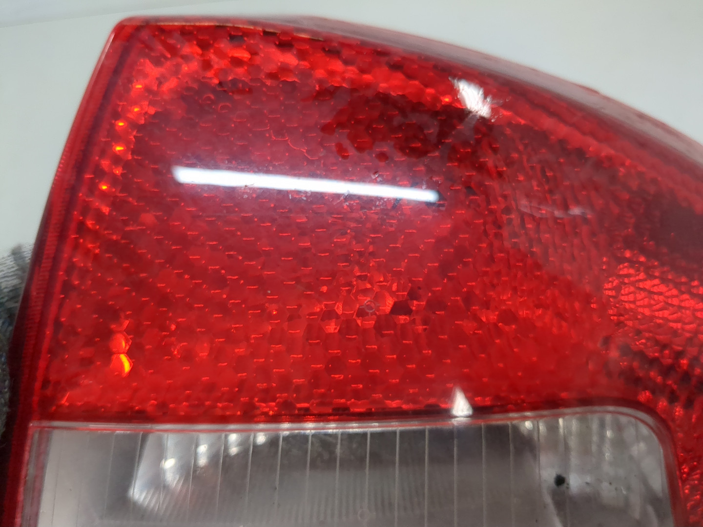 Фонарь задний правый