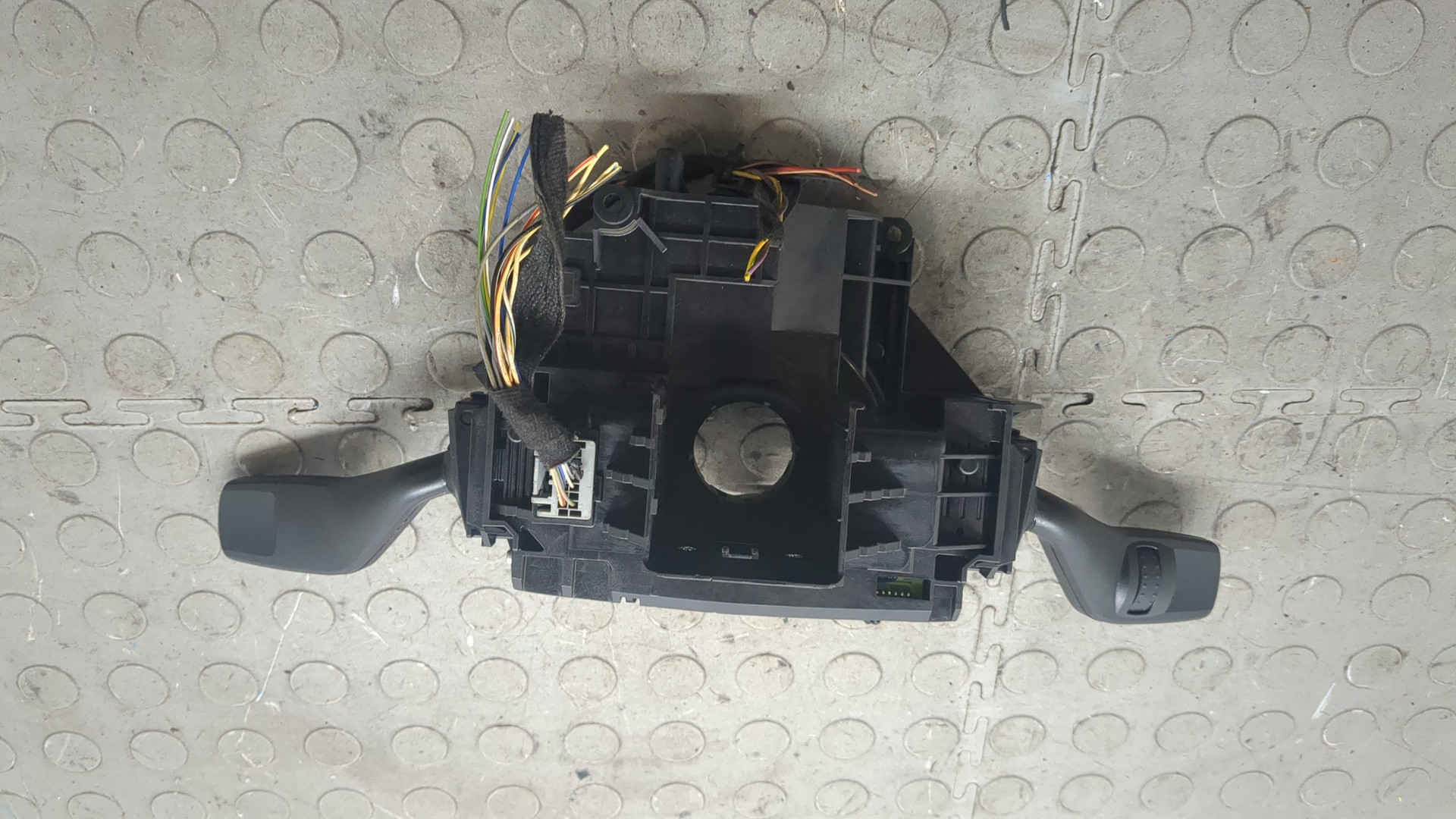 Переключатель подрулевой