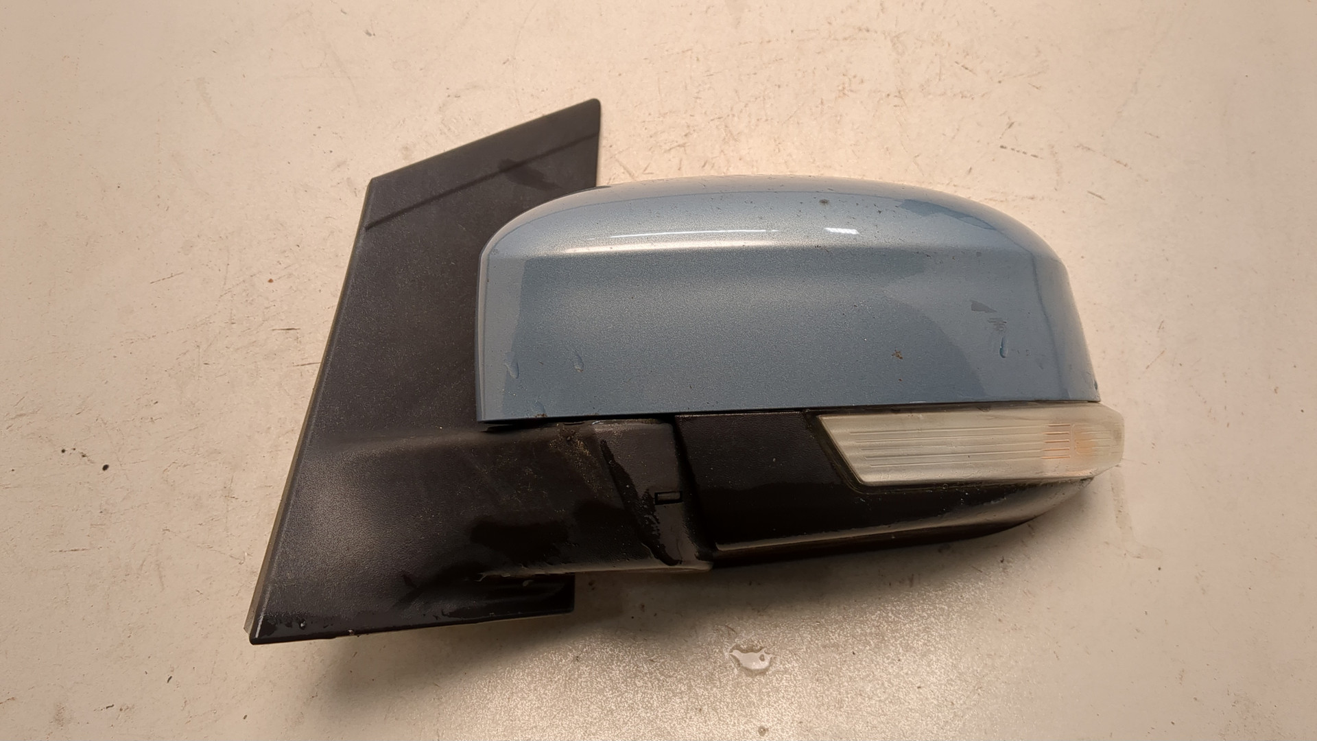 Зеркало левое электрическое