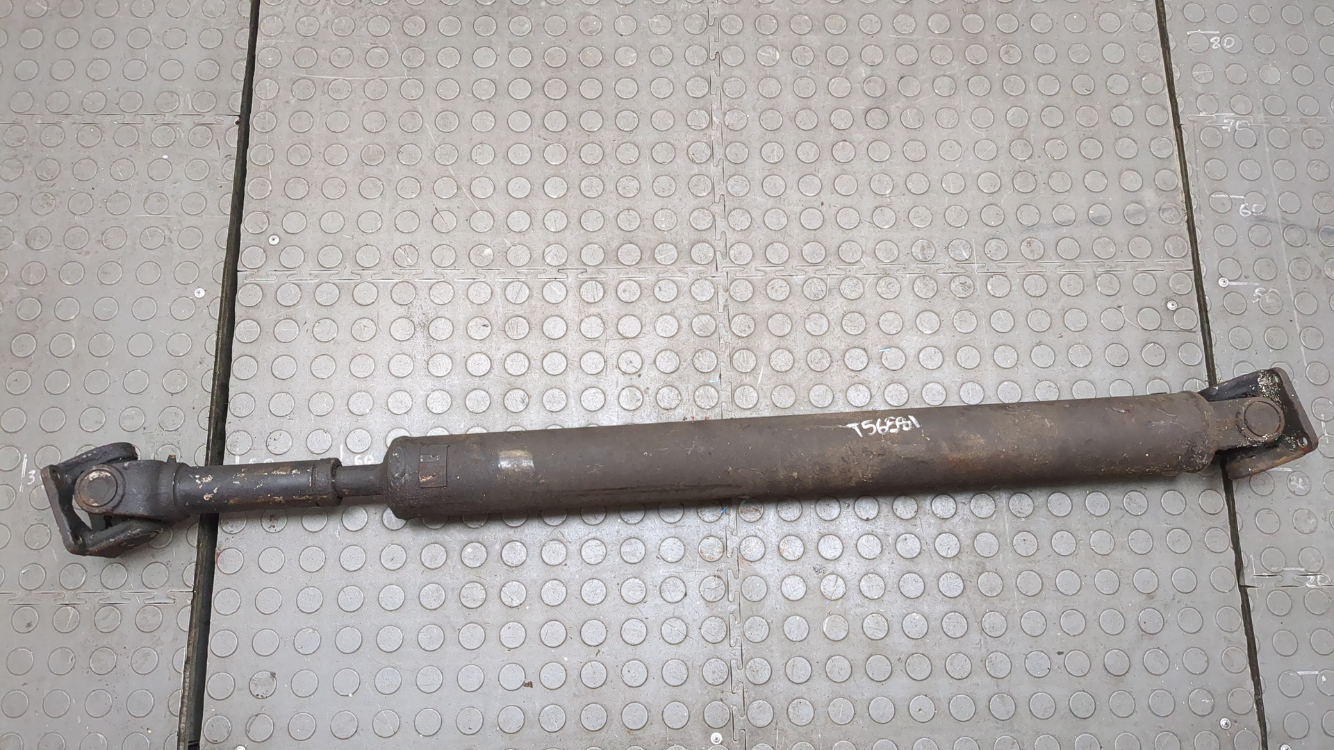 Вал карданный задний