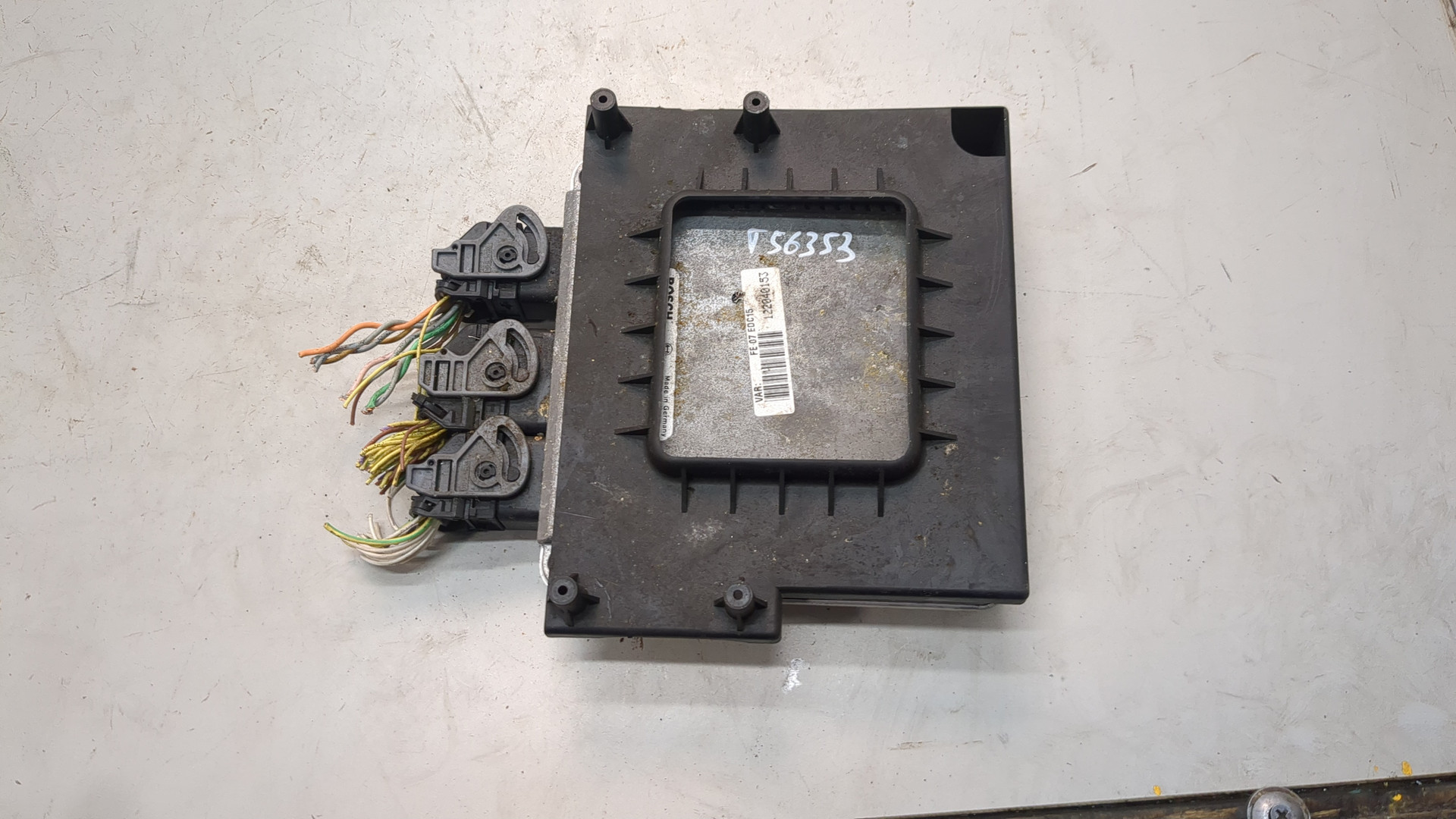 Блок управления двигателем