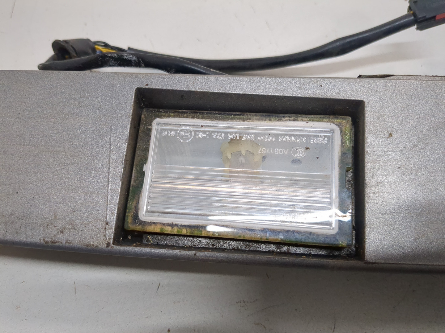 Накладка крышки багажника