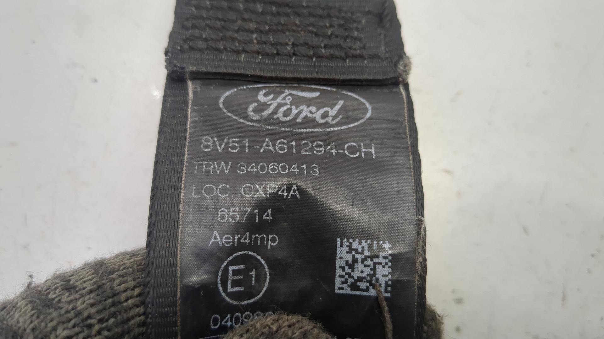 Ремень безопасности