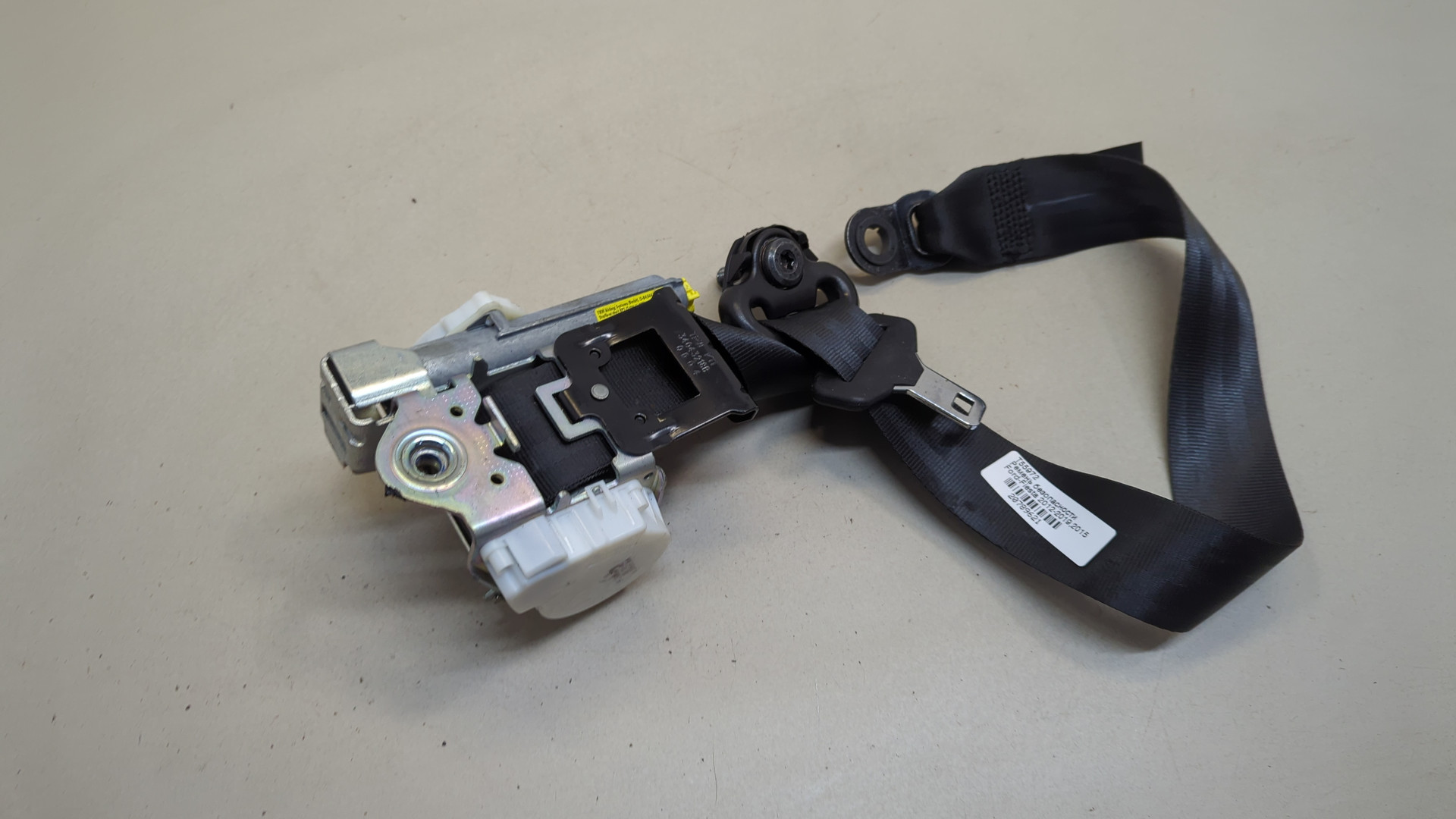 Ремень безопасности