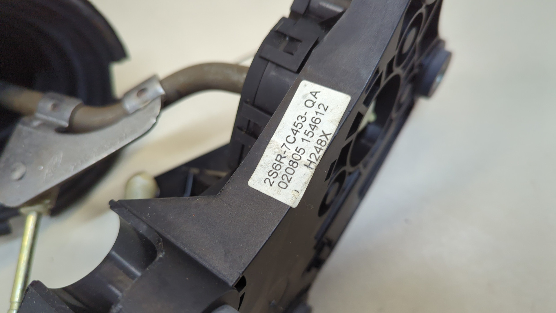 Кулиса МКПП / АКПП