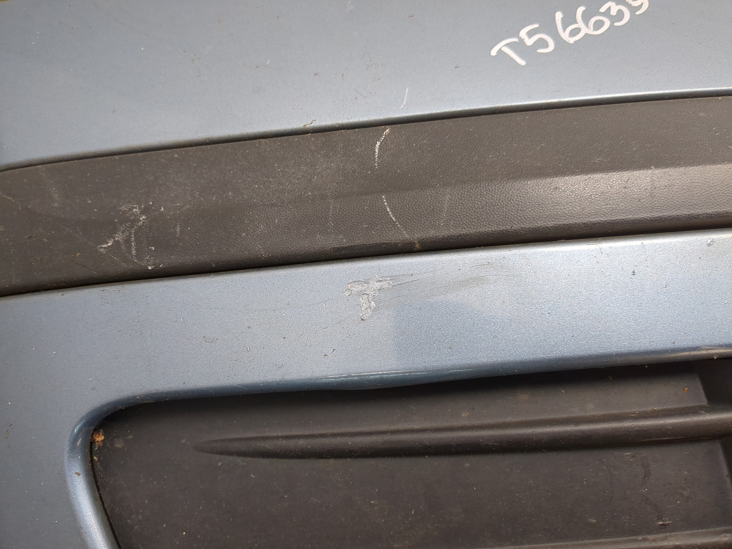 Бампер передний