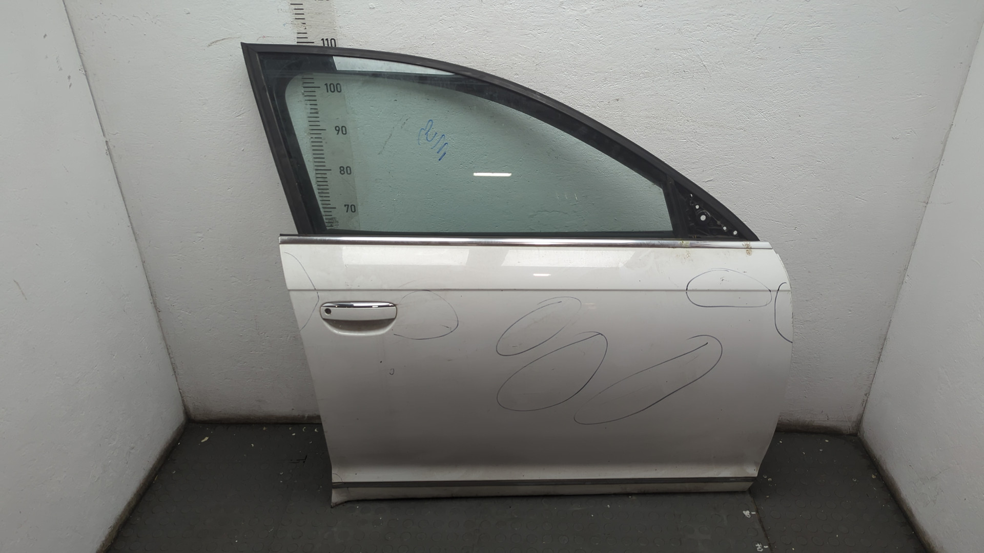 Дверь передняя правая