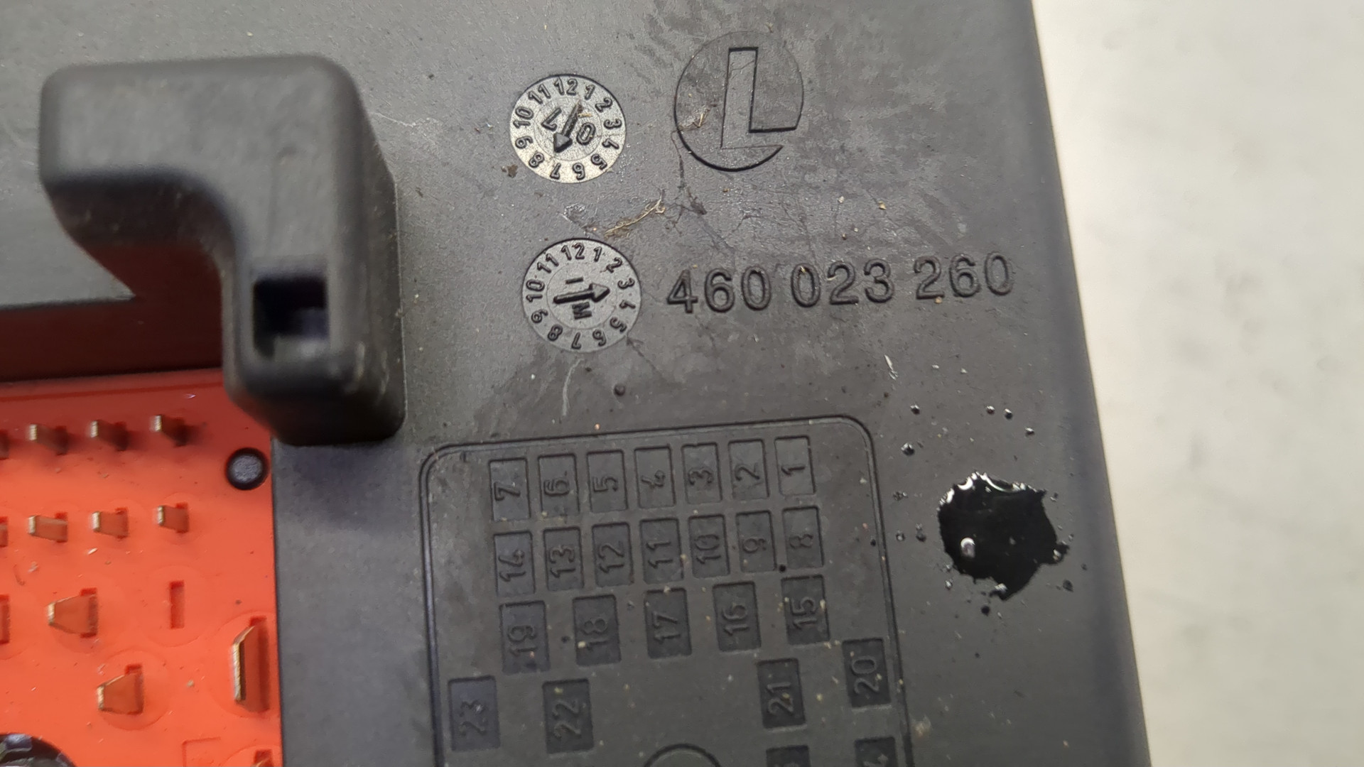 Блок предохранителей