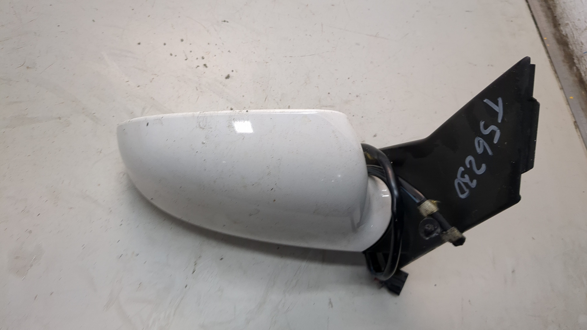 Зеркало правое электрическое