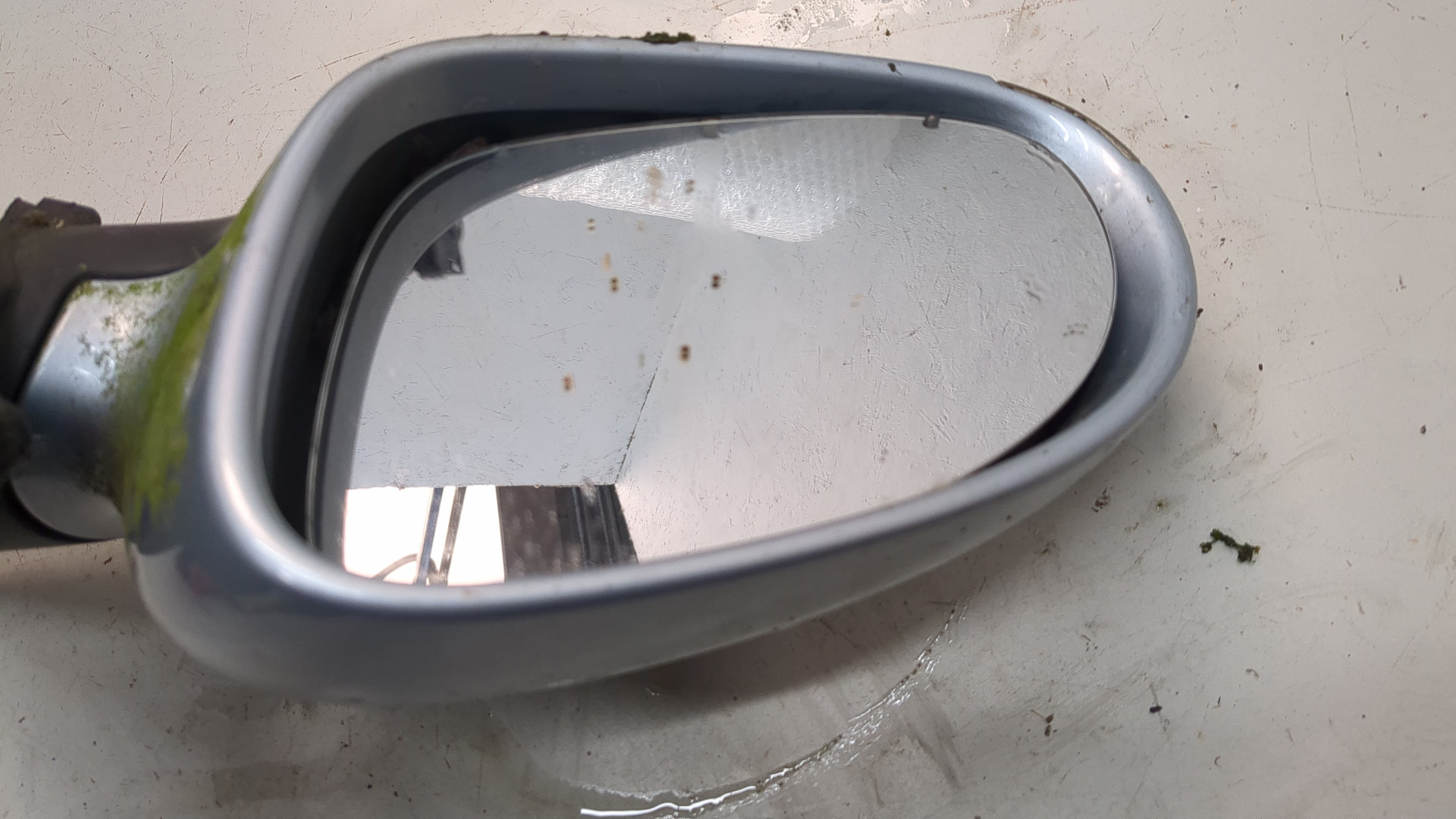 Зеркало левое электрическое