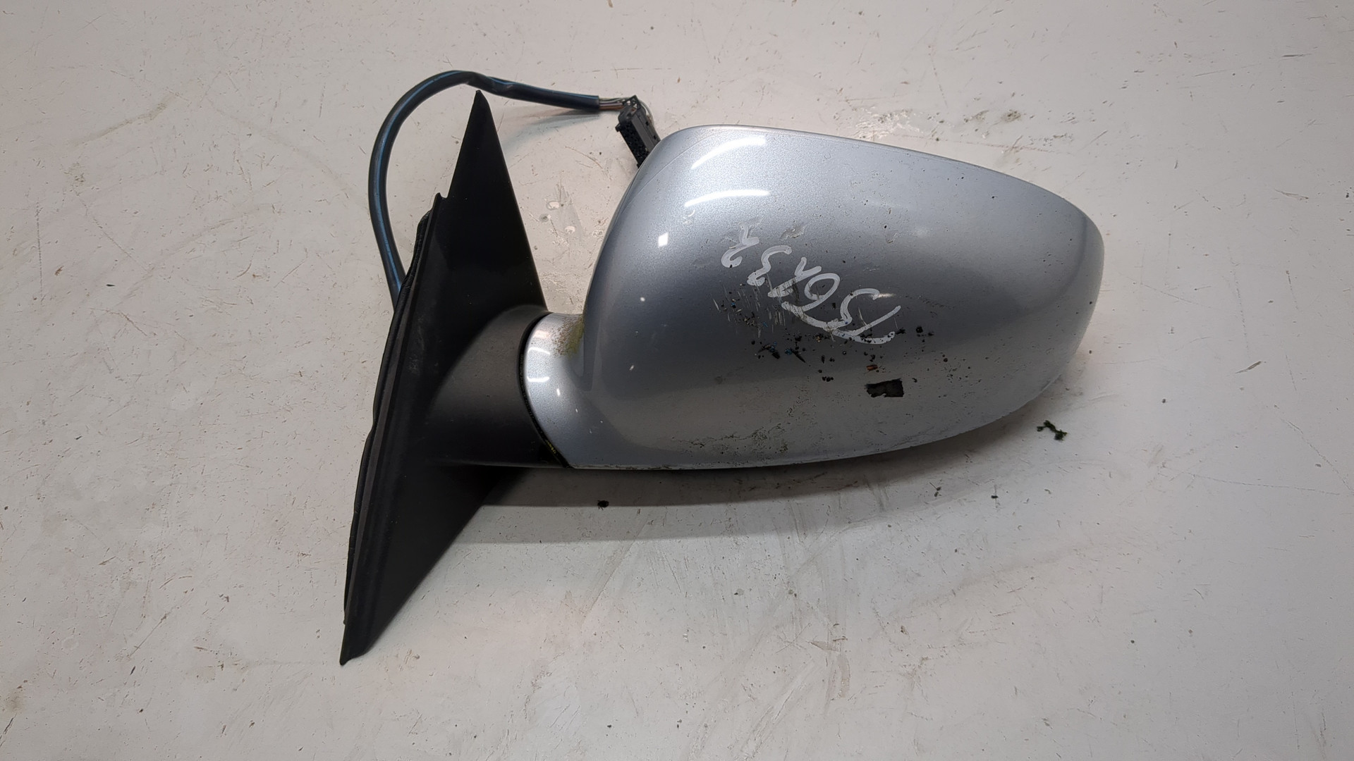 Зеркало левое электрическое