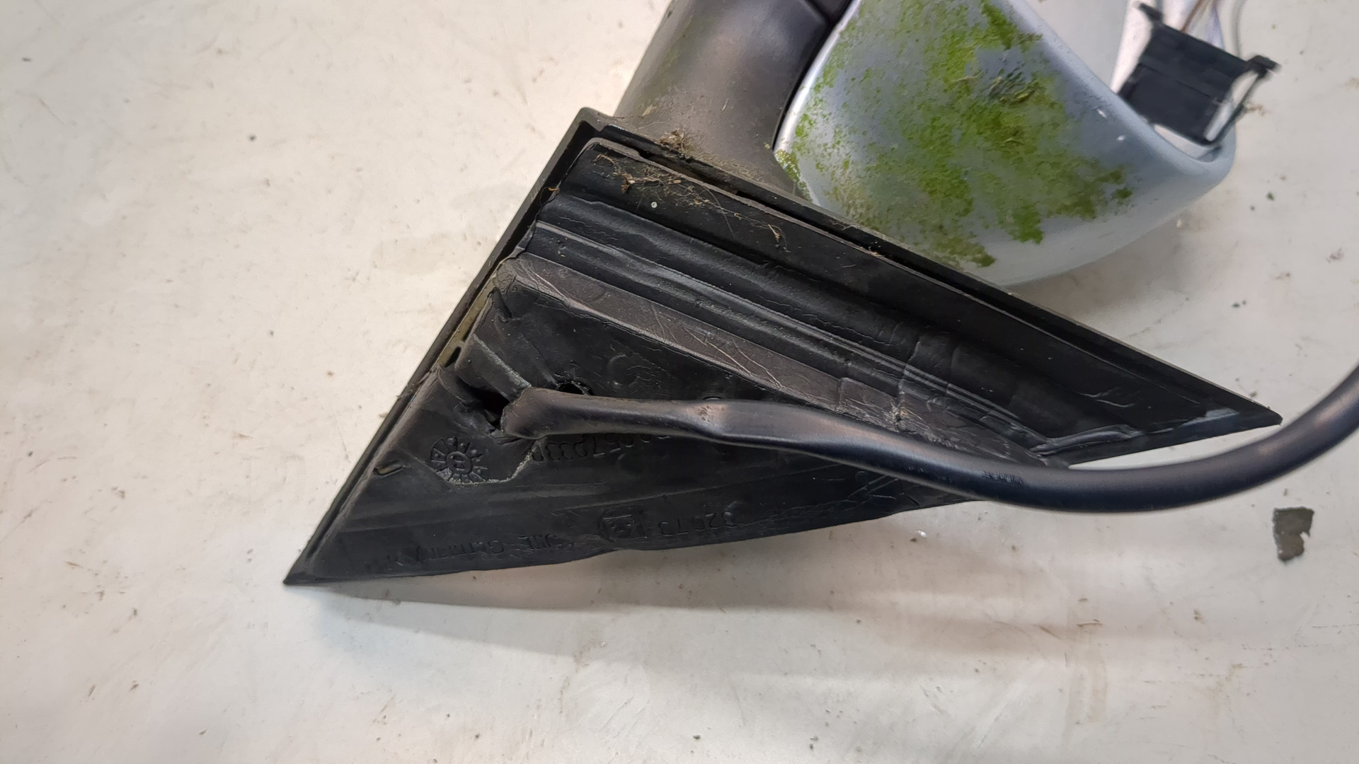 Зеркало левое электрическое