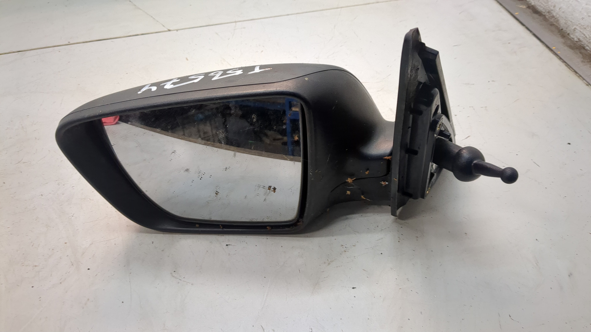 Зеркало правое электрическое