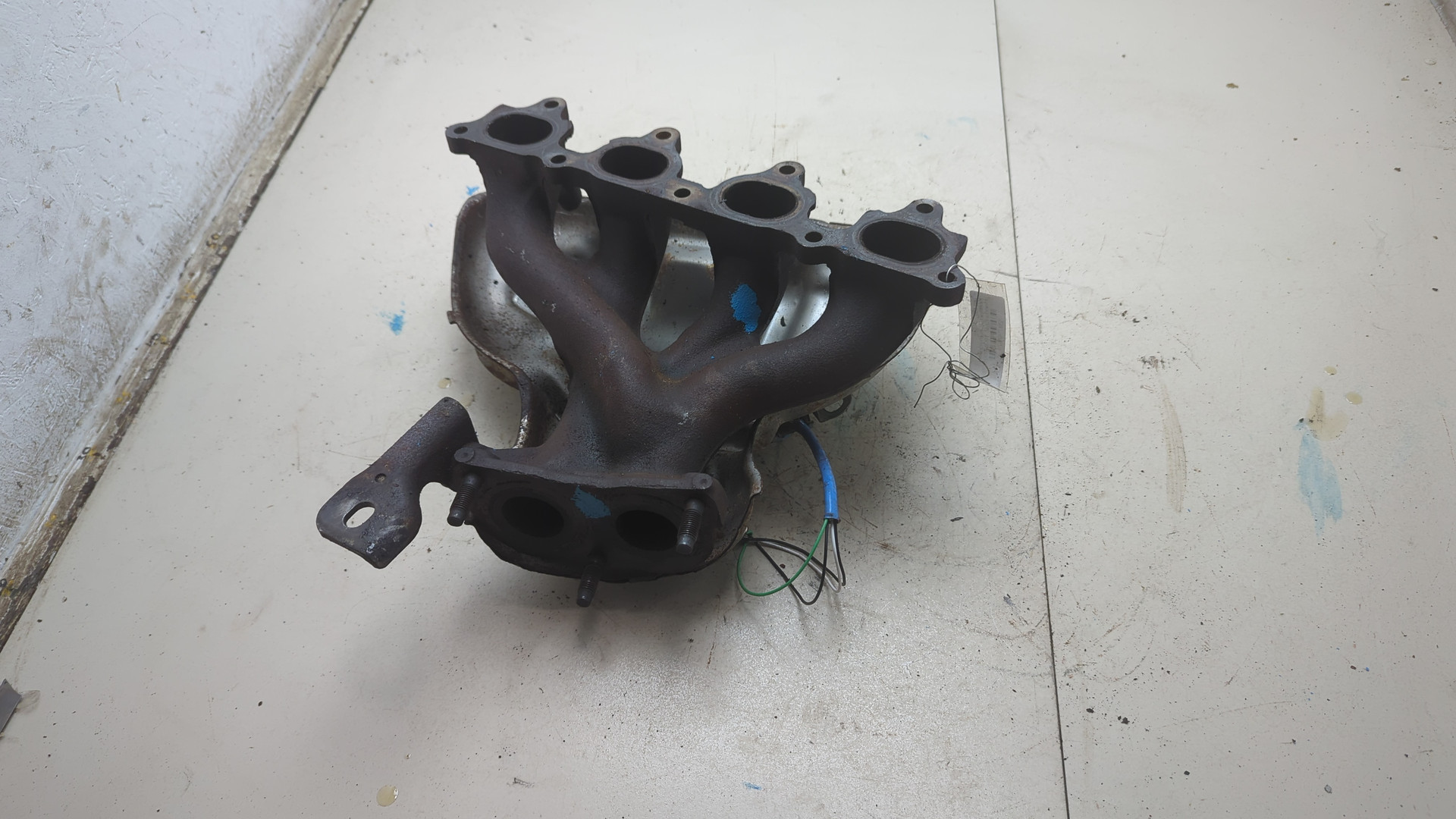 Коллектор выпускной