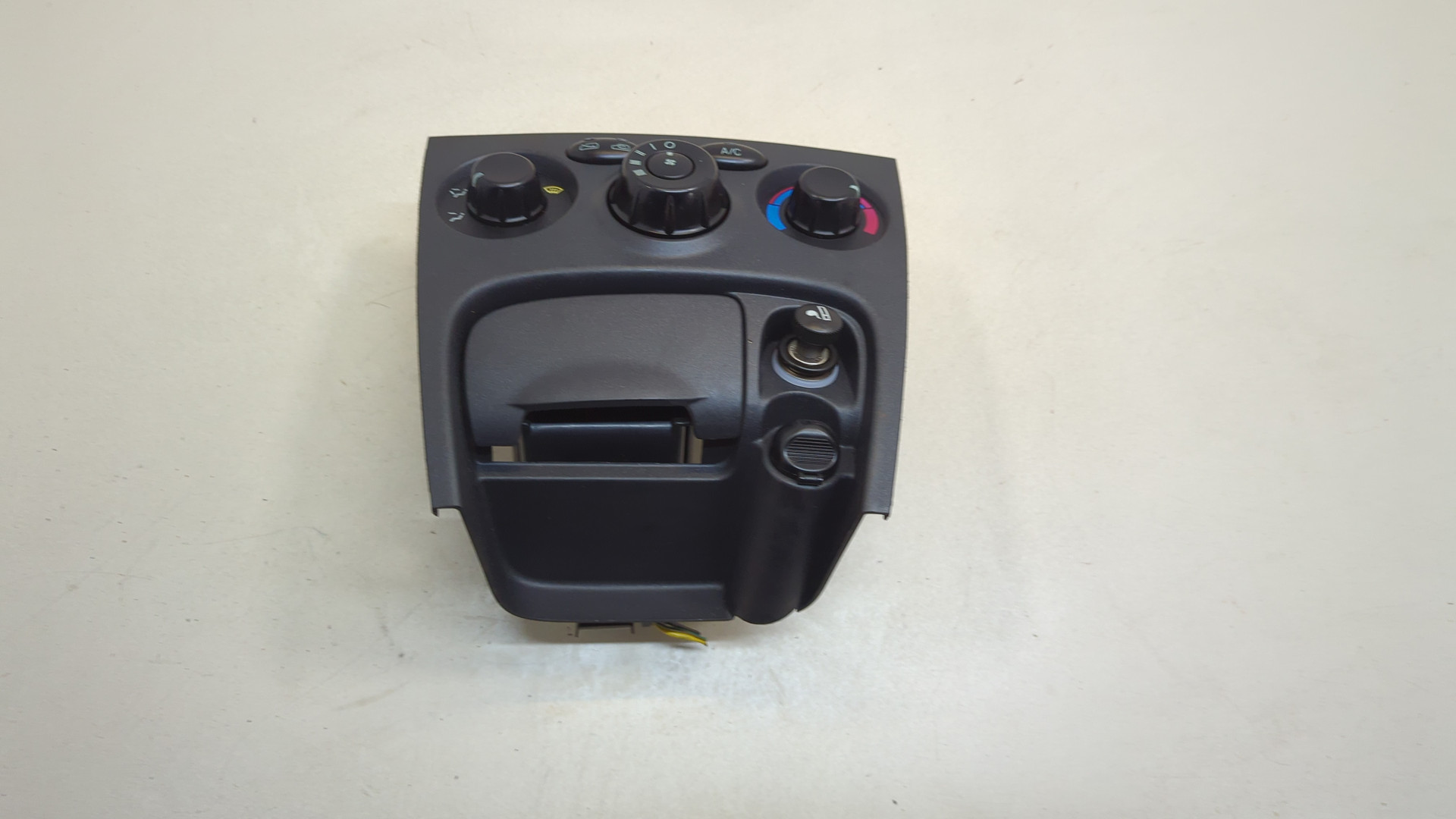 Переключатель отопителя