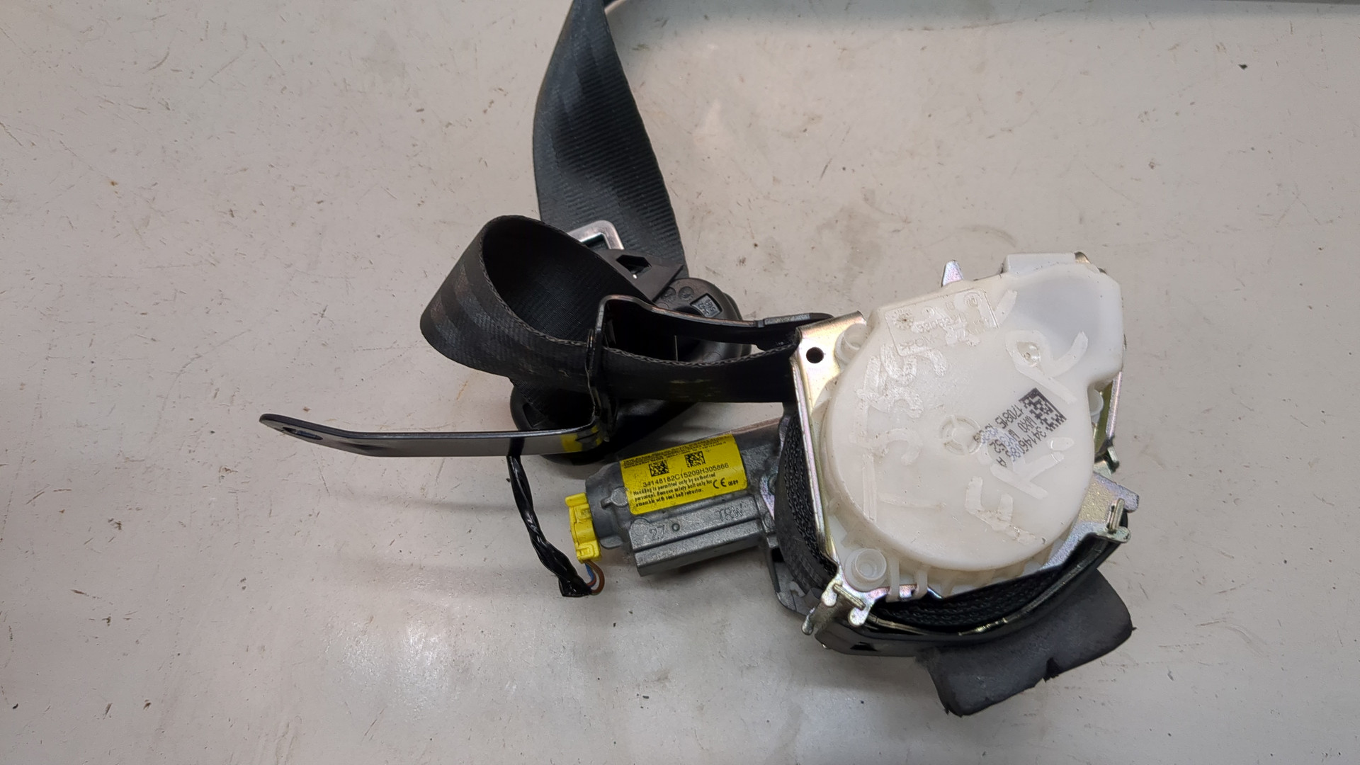 Ремень безопасности