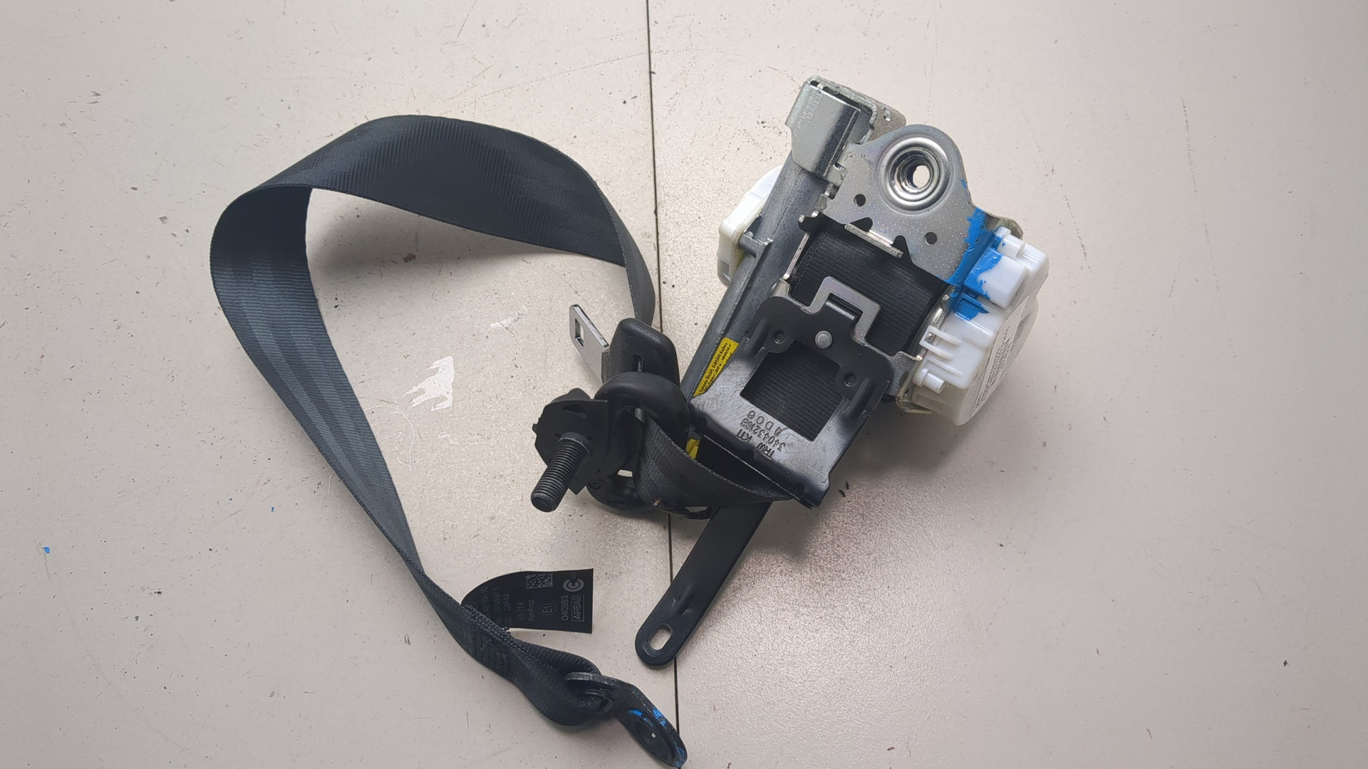 Ремень безопасности