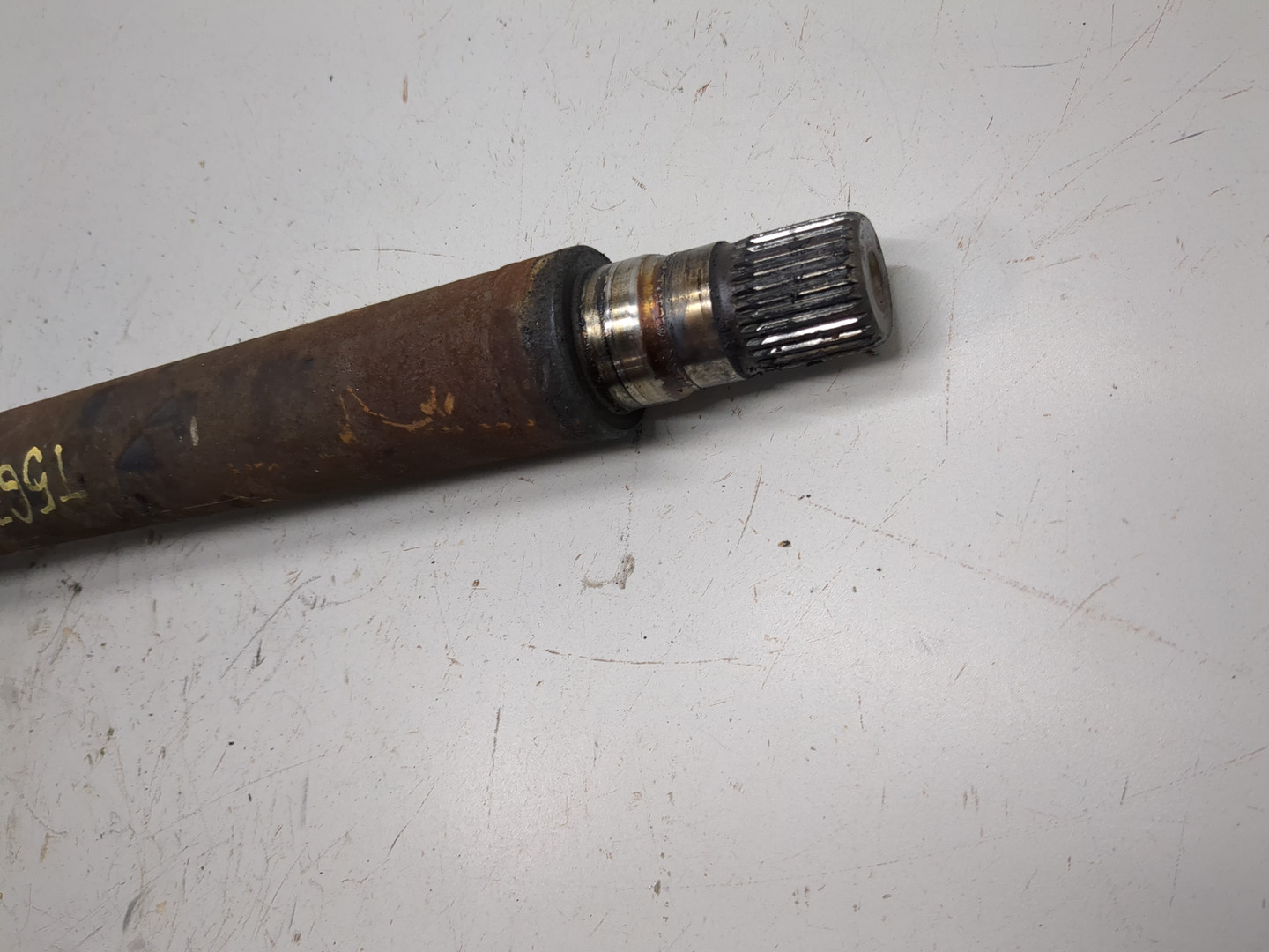 Полуось передняя правая