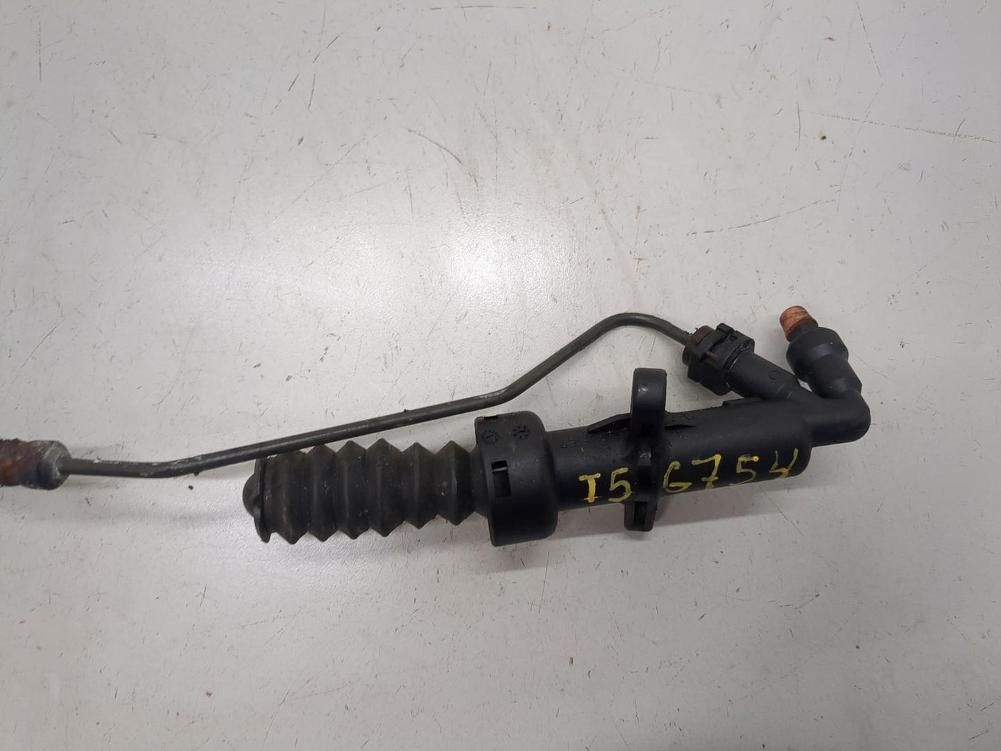 Цилиндр сцепления рабочий