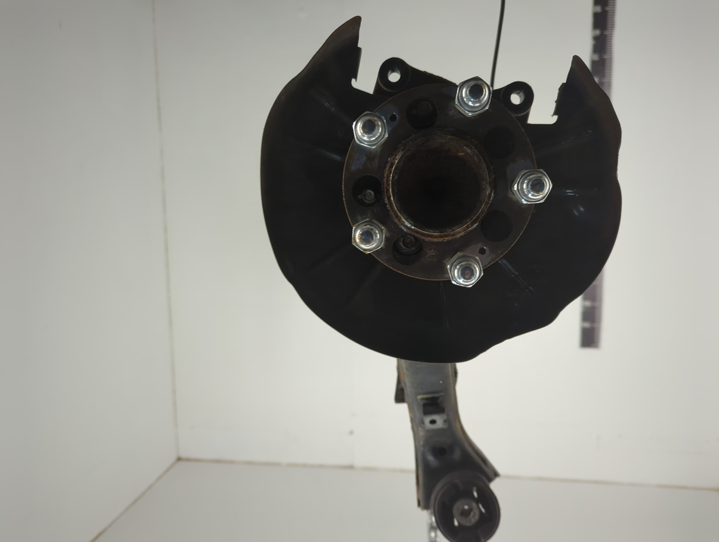 Балка задняя