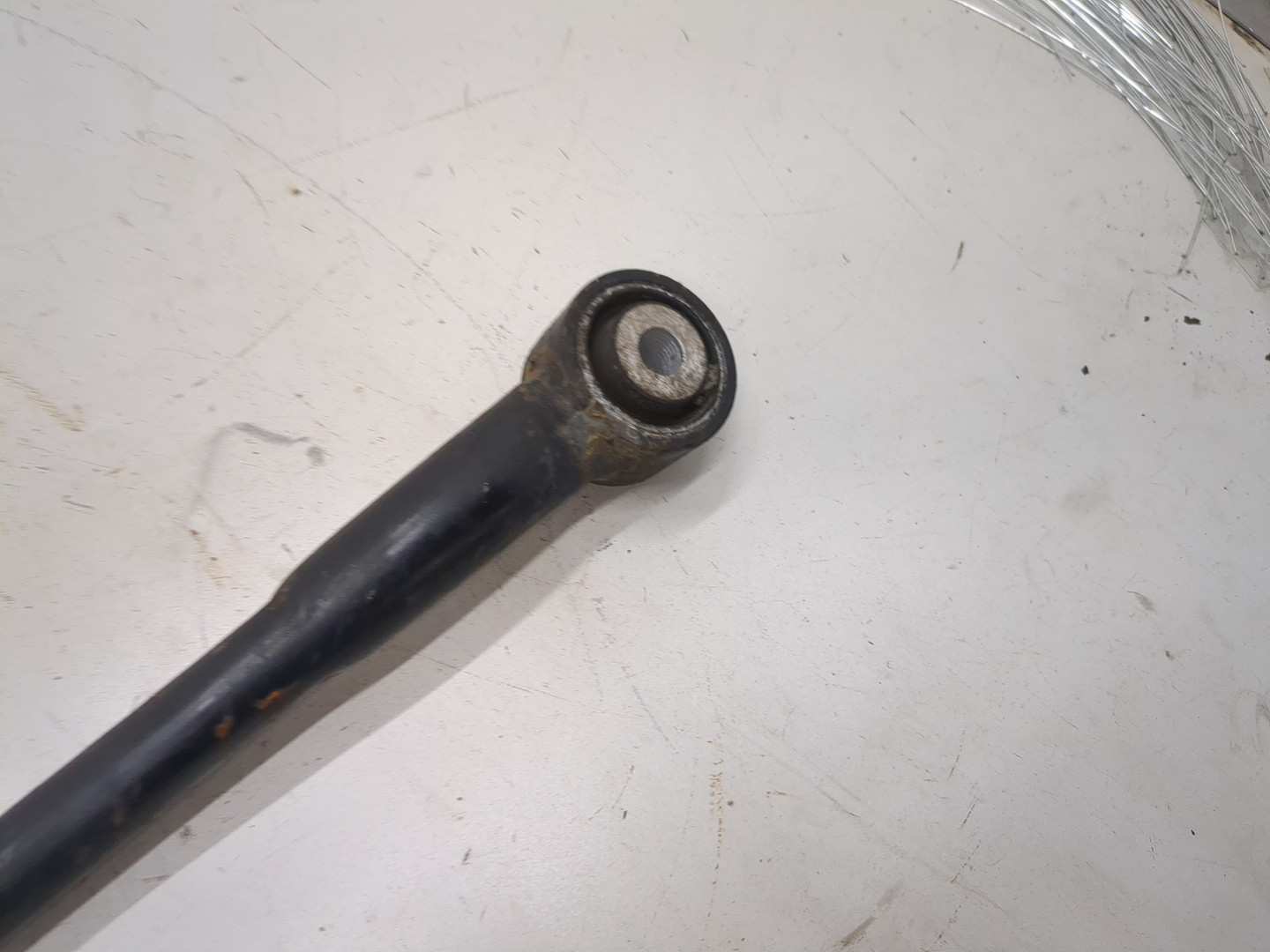 Рычаг задний