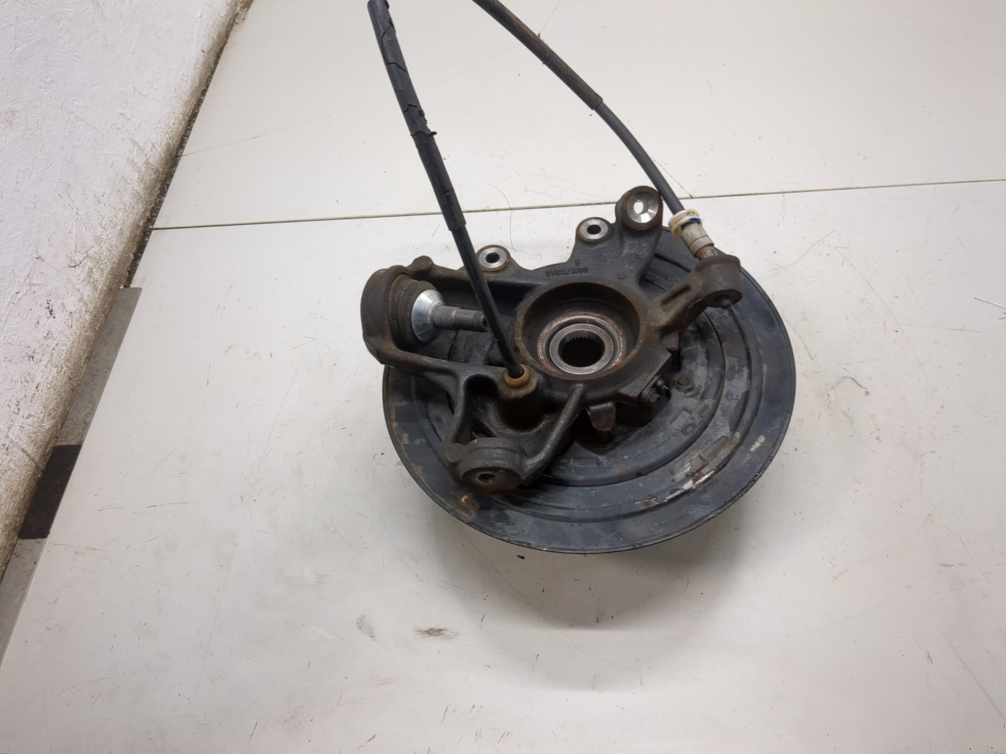 Кулак поворотный задний правый