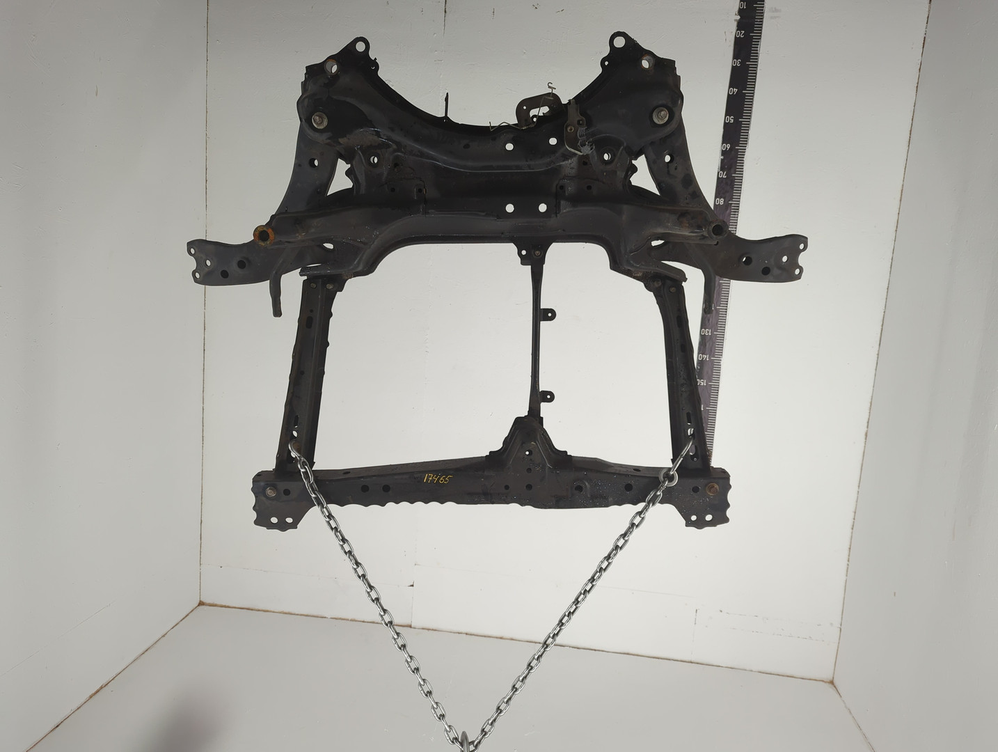 Балка подмоторная