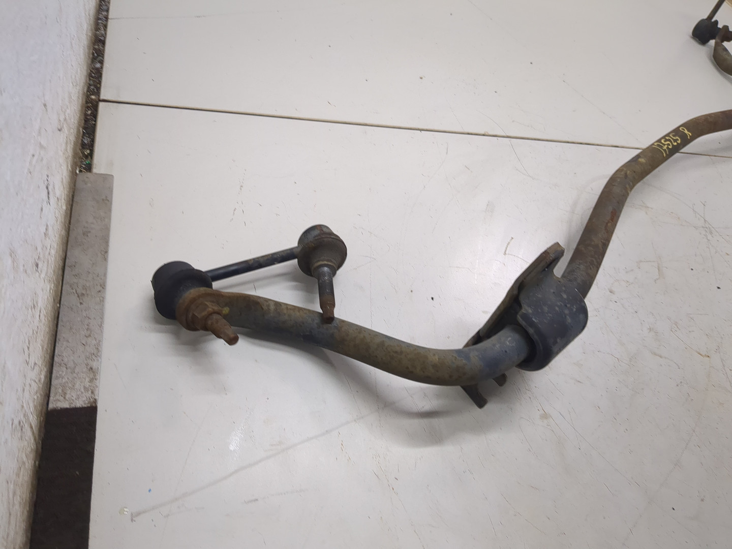 Стабилизатор задний