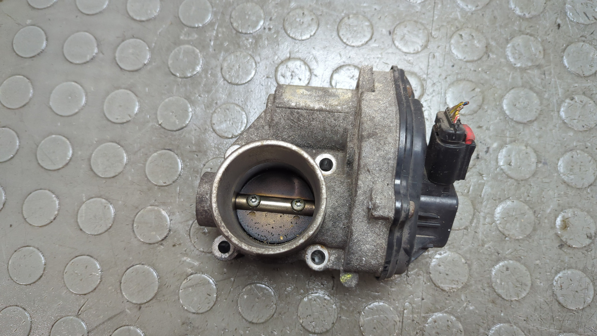 Заслонка дроссельная электрическая