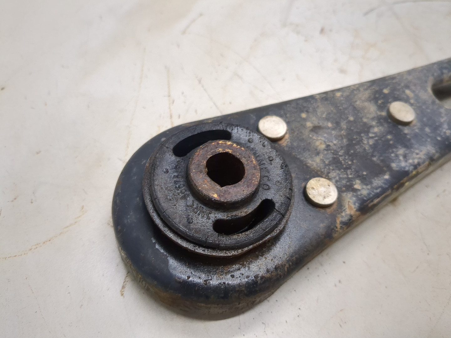 Рычаг задний