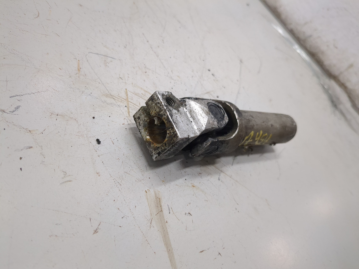 Кардан рулевой