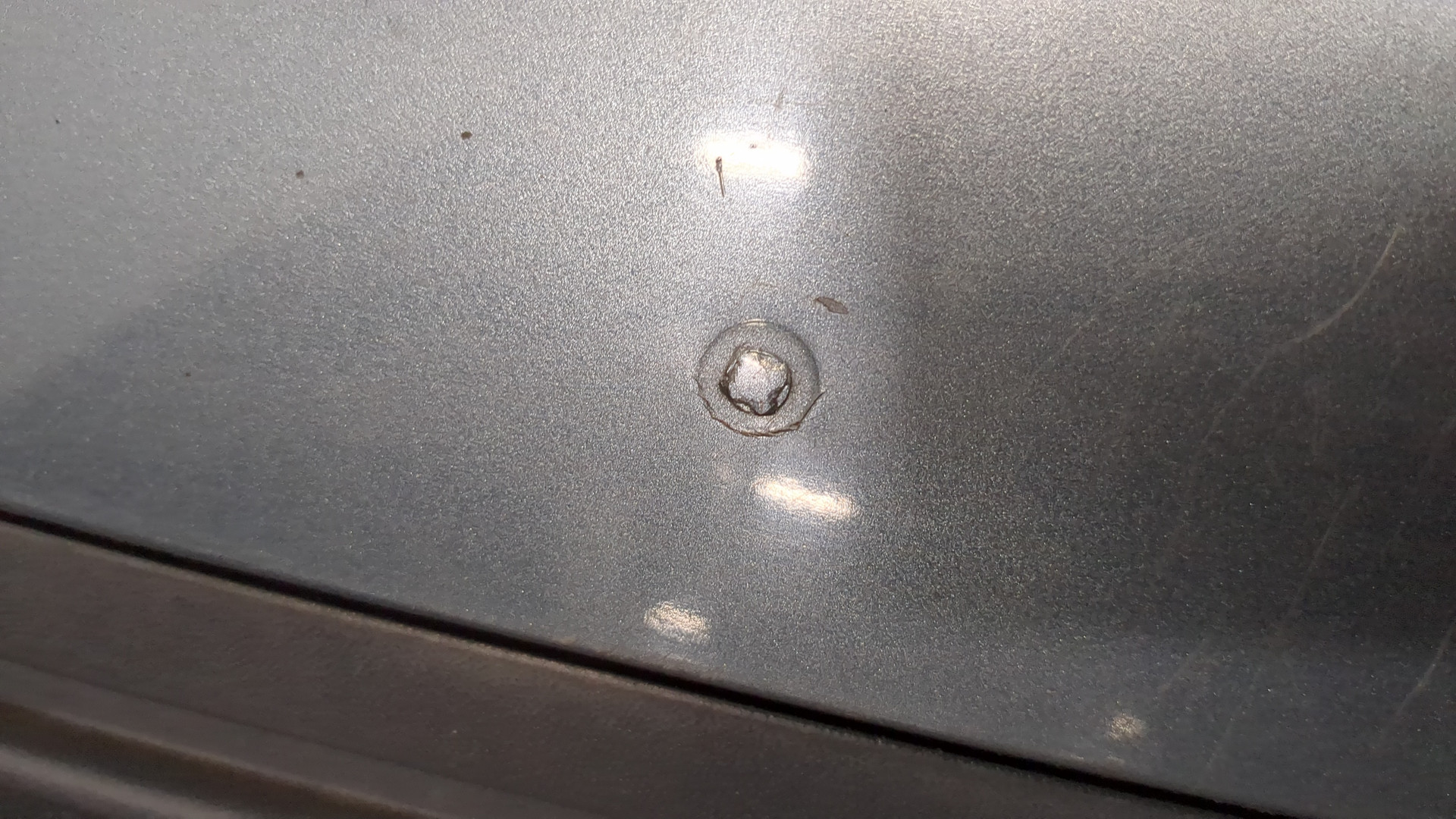 Бампер задний