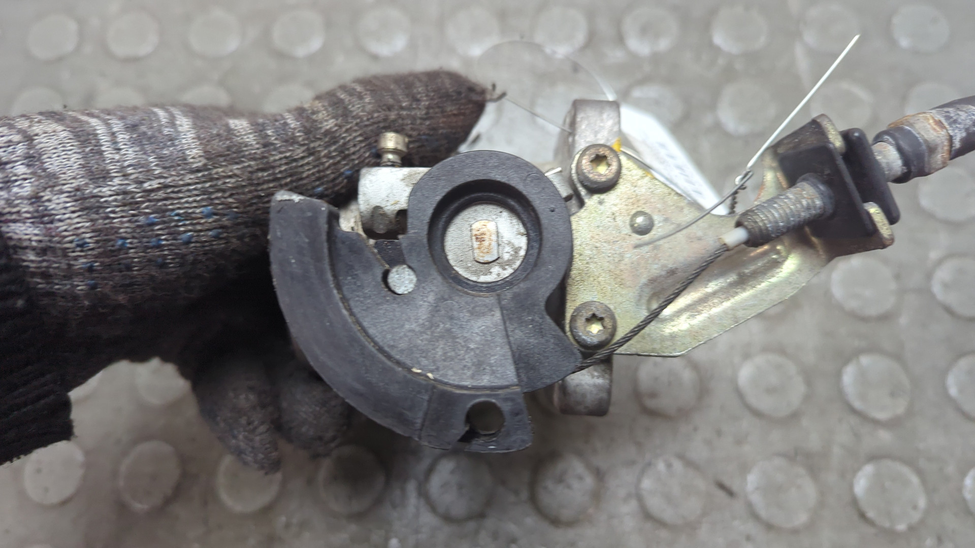 Заслонка дроссельная электрическая