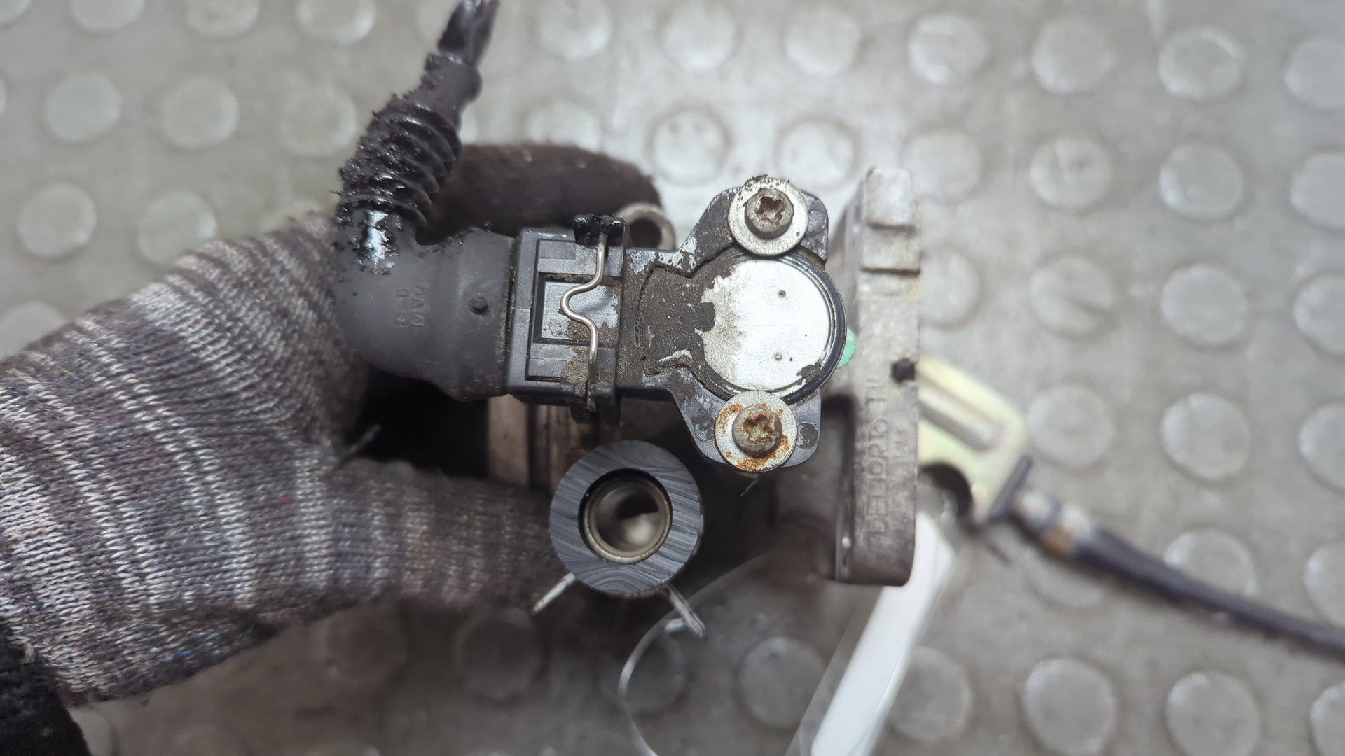 Заслонка дроссельная электрическая