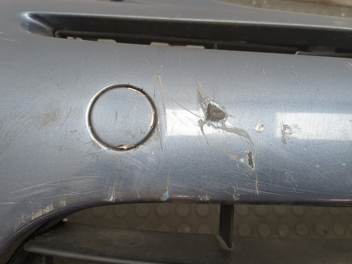 Бампер передний