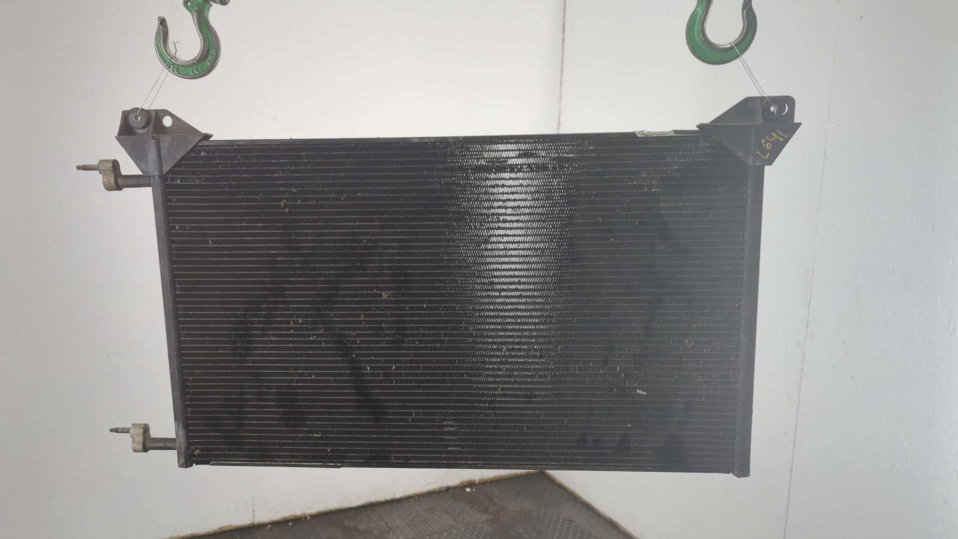 Радиатор кондиционера / конденсер
